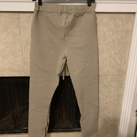 Fear Of God Sweatpants Sweats Pants Joggers RARE TAN COLOR Size Extra Small - Picture 2 of 7